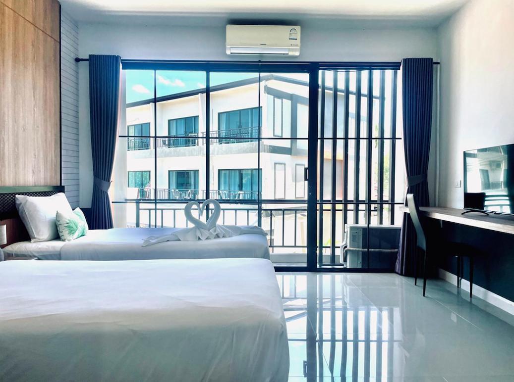 Pp Grand Kamala Hotel Bagian luar foto
