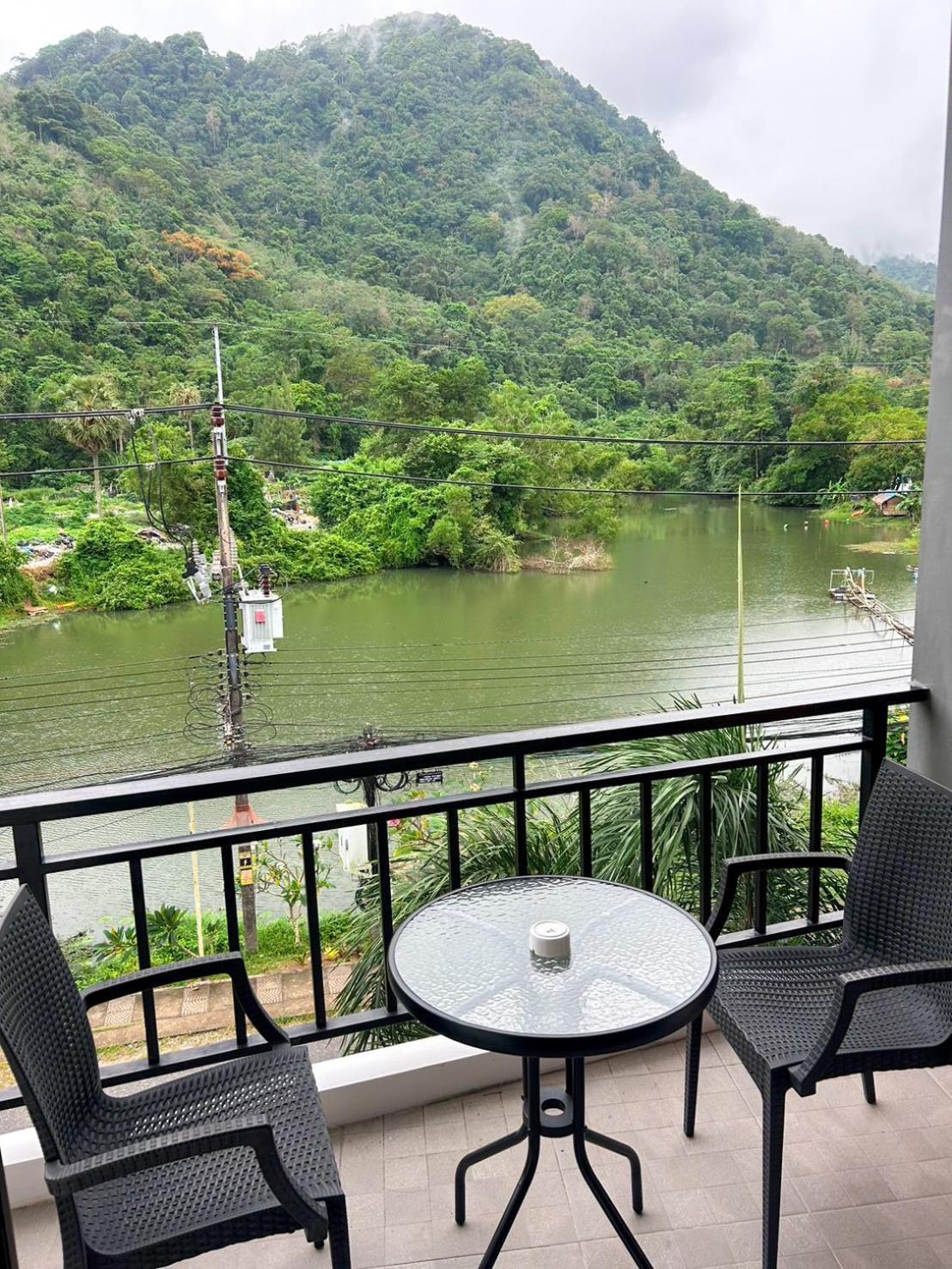 Pp Grand Kamala Hotel Bagian luar foto