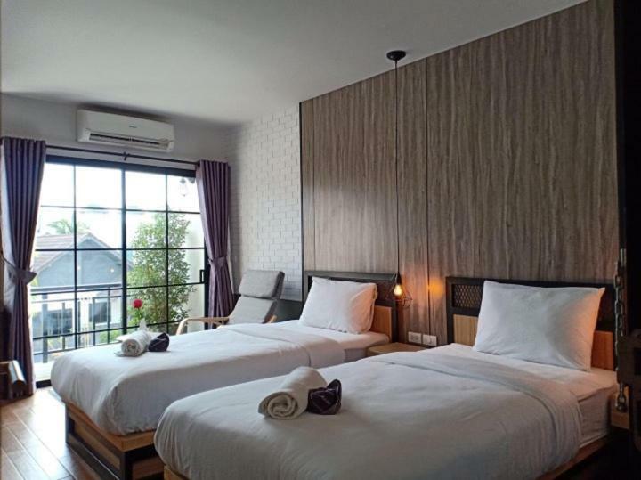 Pp Grand Kamala Hotel Bagian luar foto